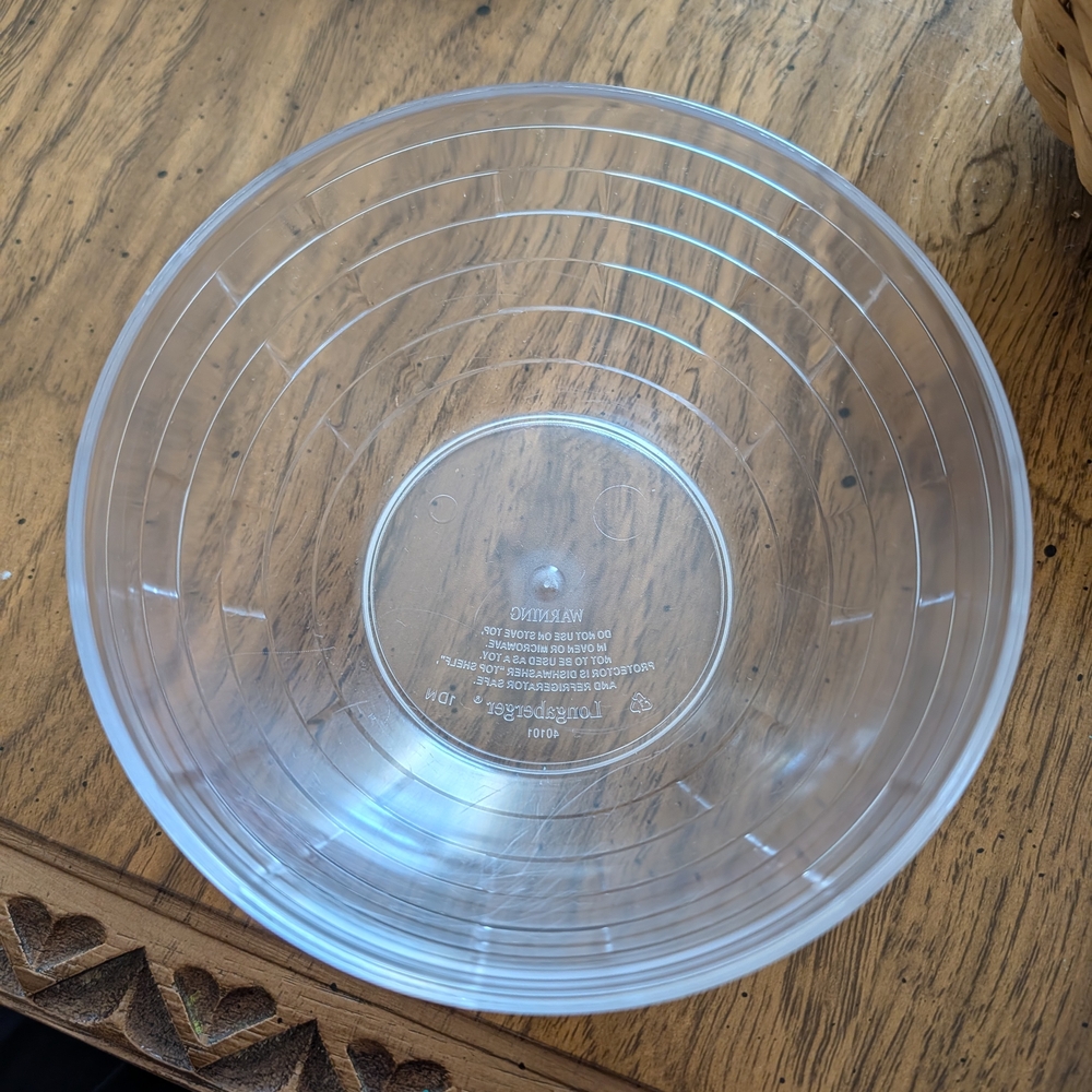 MAKE AN OFFER, Please! Longaberger 7" Bowl Basket Set with Lid - Picture 6 of 8